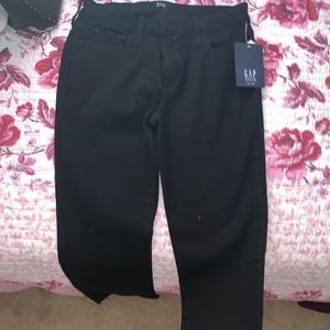GAP NEVER BEEN WORN WIDE LEGGED PANTS